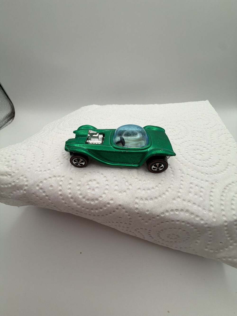 Vintage 1968 Hot Wheels Redline Beatnik Bandit Green Diecast Car Hong Kong Base